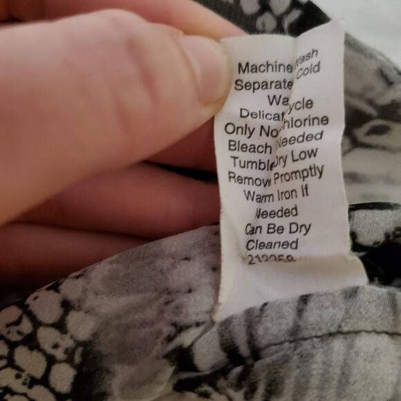 Cabi small womens button down sheer blouse - Picture 10 of 10